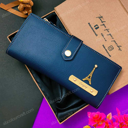 Personalized wallet for women